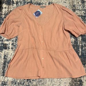NWT Wishlist Apparel peplum blouse